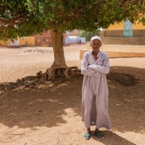 يتفاقم تنوع عمليات الشيخوخة بسبب التفاوت
الاجتماعي والبيئي الكبير في مصر